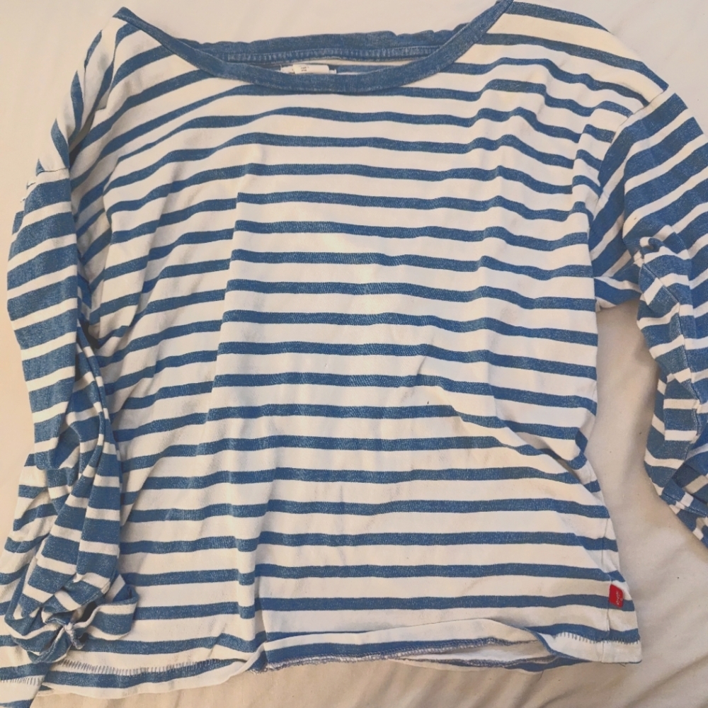 Striped mid sleeve shirt